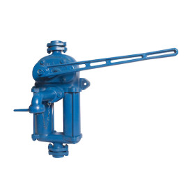 KOVOPLAST Ruční pumpa LILA 75 pro dopravu vody z hloubek do 7 m